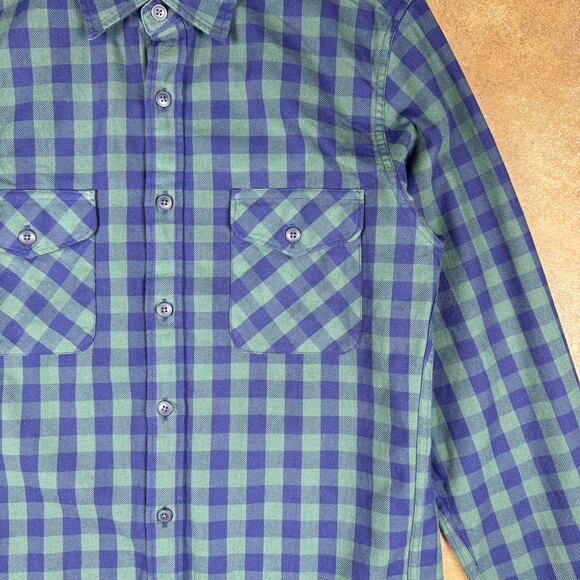 J. Crew Flannel Shirt Men’s Small Green Navy Blue Heavyweight Long Sleeve - Picture 3 of 10
